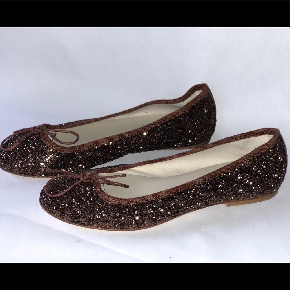 Brand new Anniel Women’s flats shoes